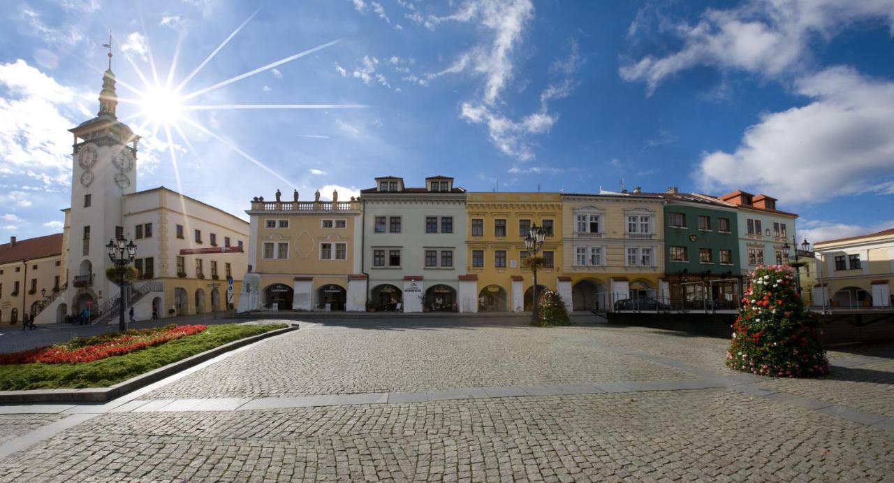 Hostel U Zlateho Kohouta Kroměříž Екстериор снимка
